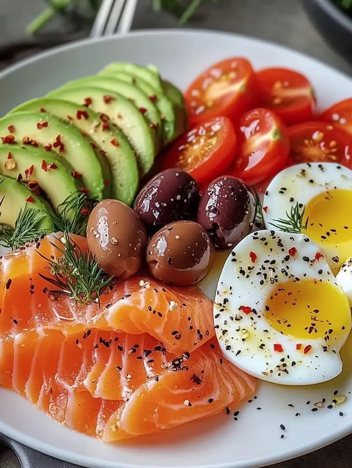 Mediterranean Smoked Salmon Breakfast Plate