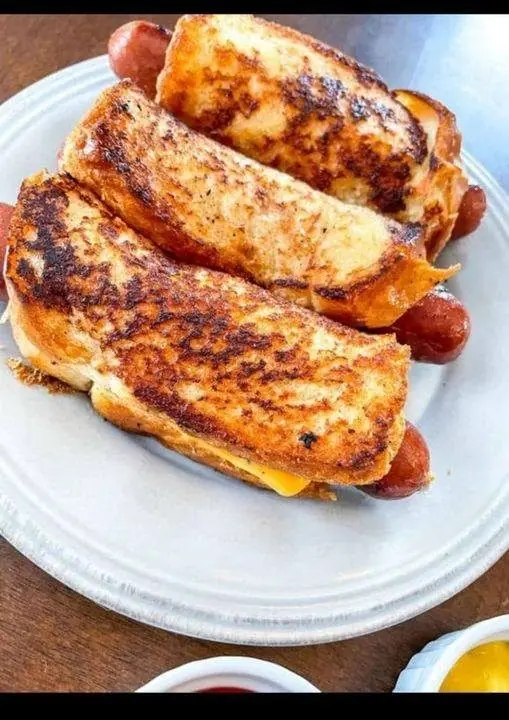 Air Fryer Grilled Cheese Hot Dogs