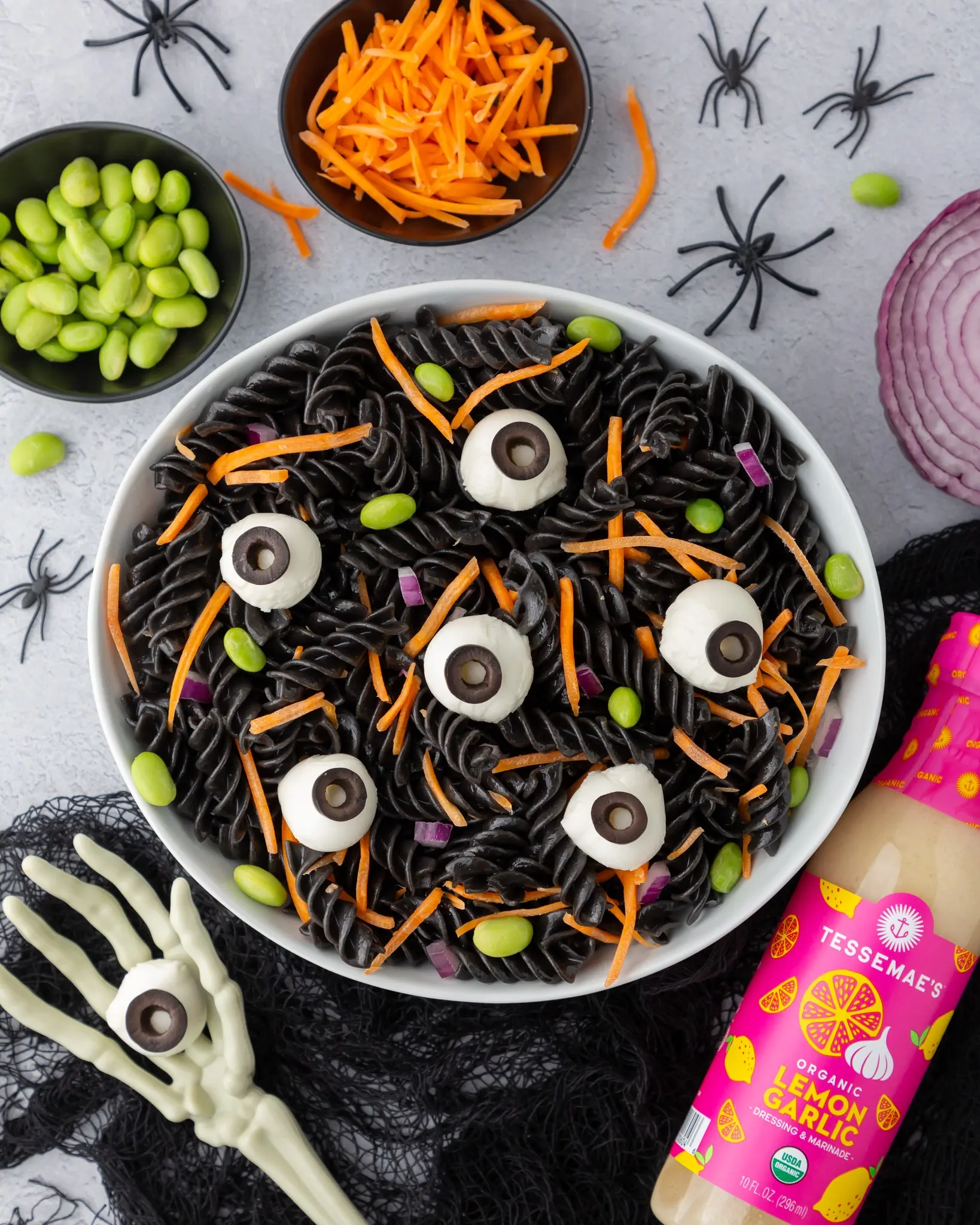 🎃 Spooky Black Pasta Salad with Mozzarella Eyeballs 👁️🍝