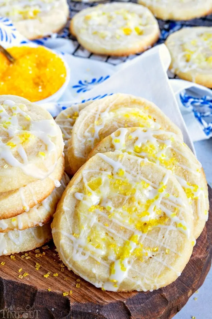 π Pineapple Pinwheel Cookies