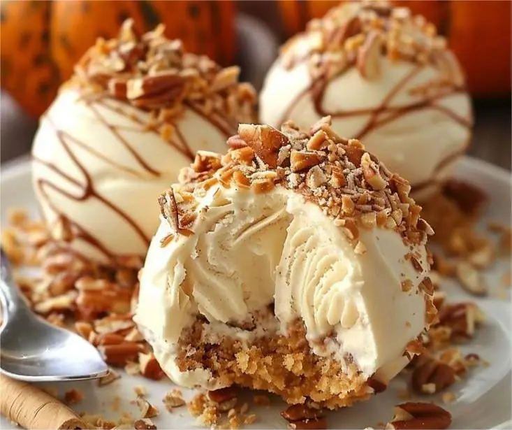 π No-Bake Pumpkin Cheesecake Balls