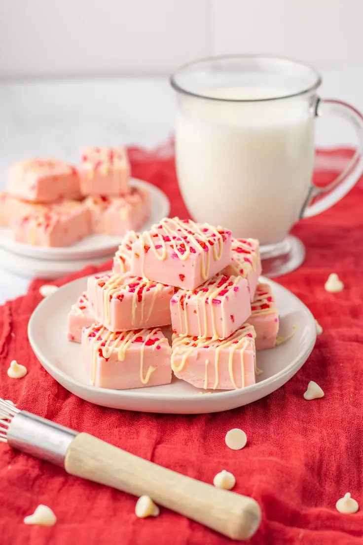 💕 Valentine's Day Sugar Cookie Fudge 💕