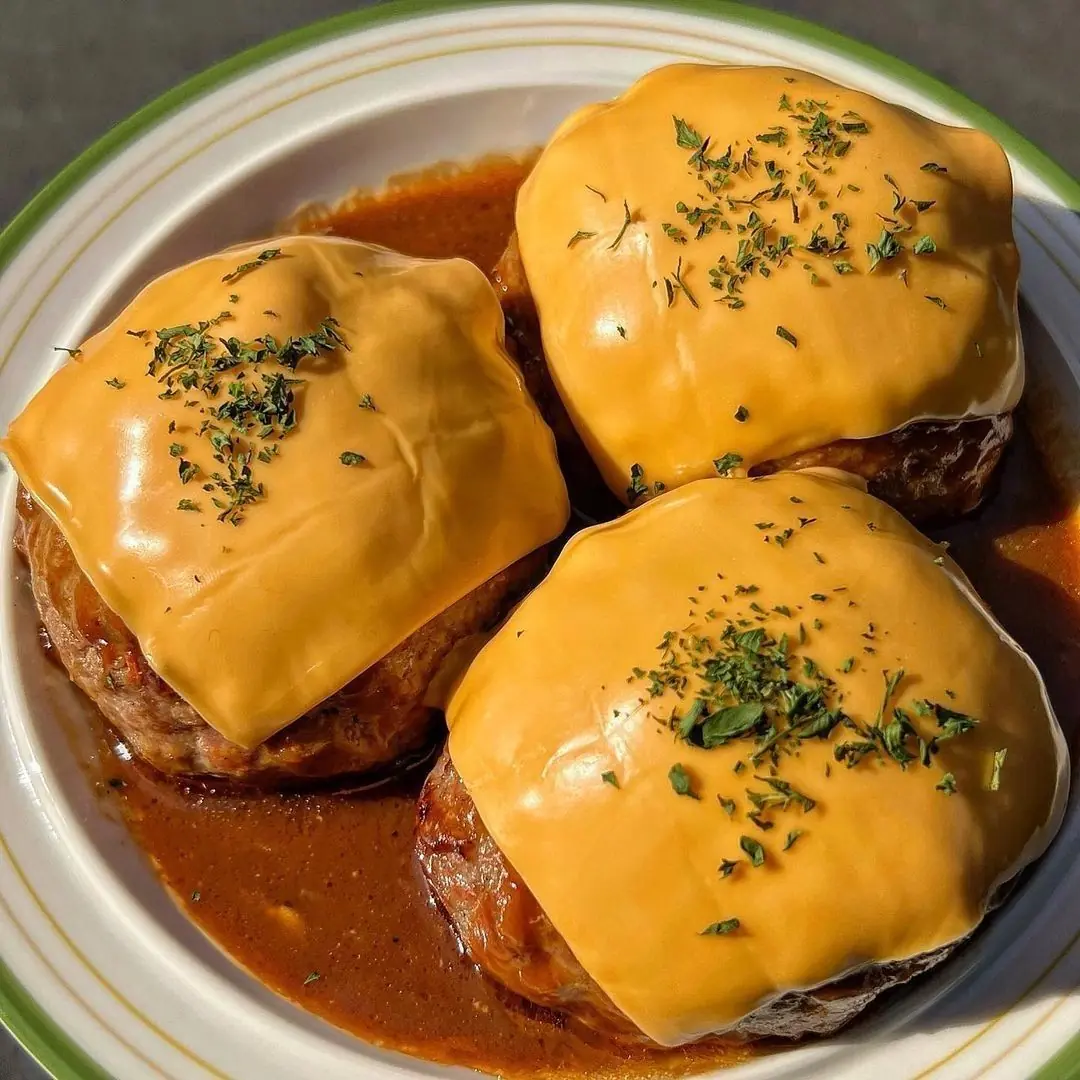 Cheesy Salisbury Steak with Brown Gravy