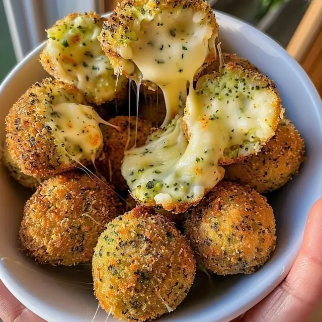 Crispy Cheesy Broccoli Balls