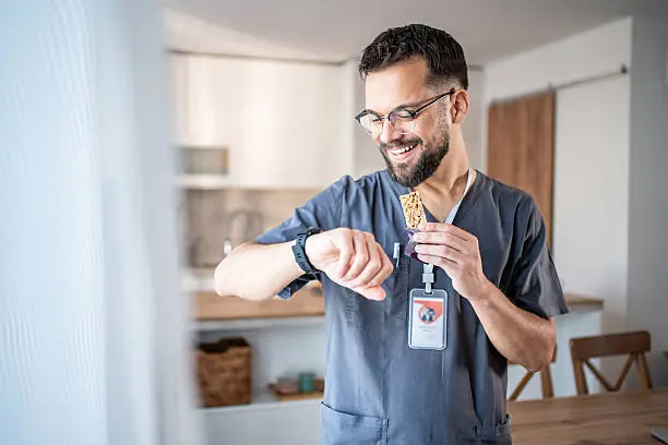 Protein Timing: Why Spreading Protein Across the Day May Support Steadier Energy