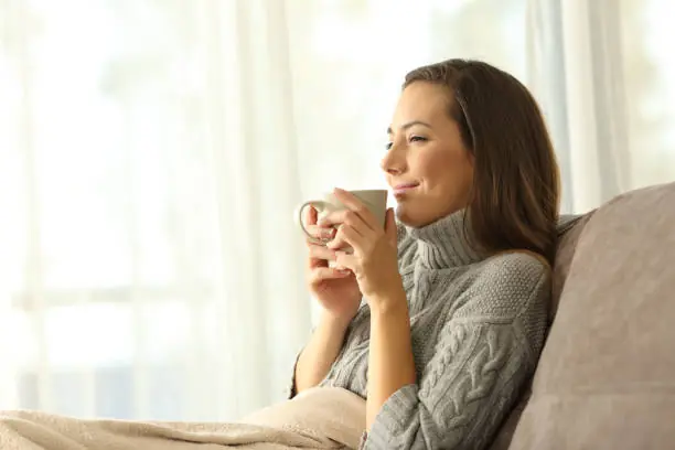 The Warm Drink Effect: How a Simple Beverage Can Naturally Slow Your Eating