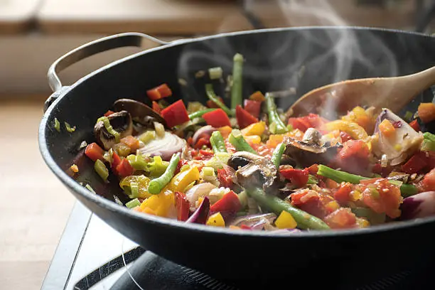 When Cooking Vegetables Reduces Their Benefits — And When It Actually Helps