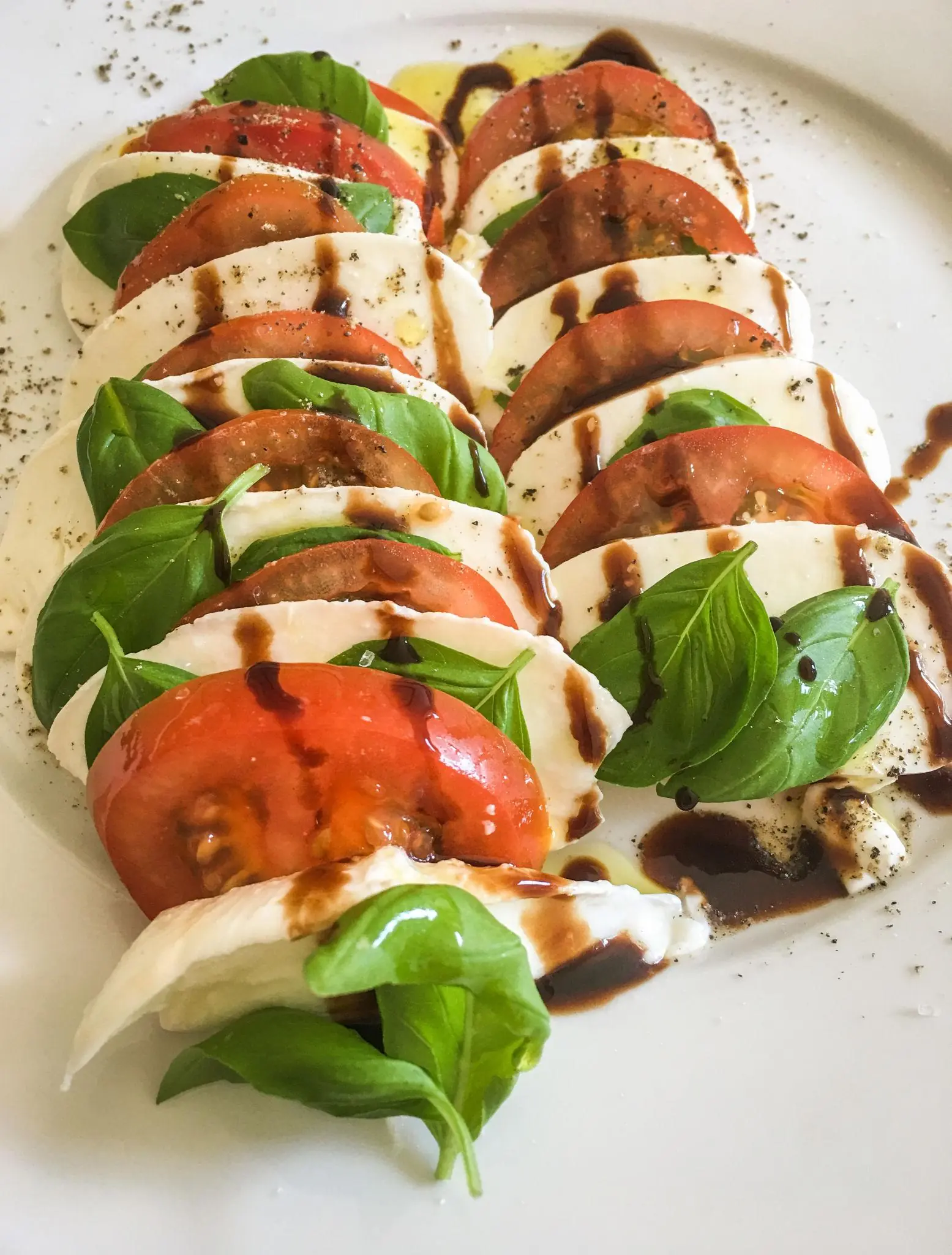 A Light, Refreshing Italian Salad Perfect for Summer and Ingredient-Driven Dining