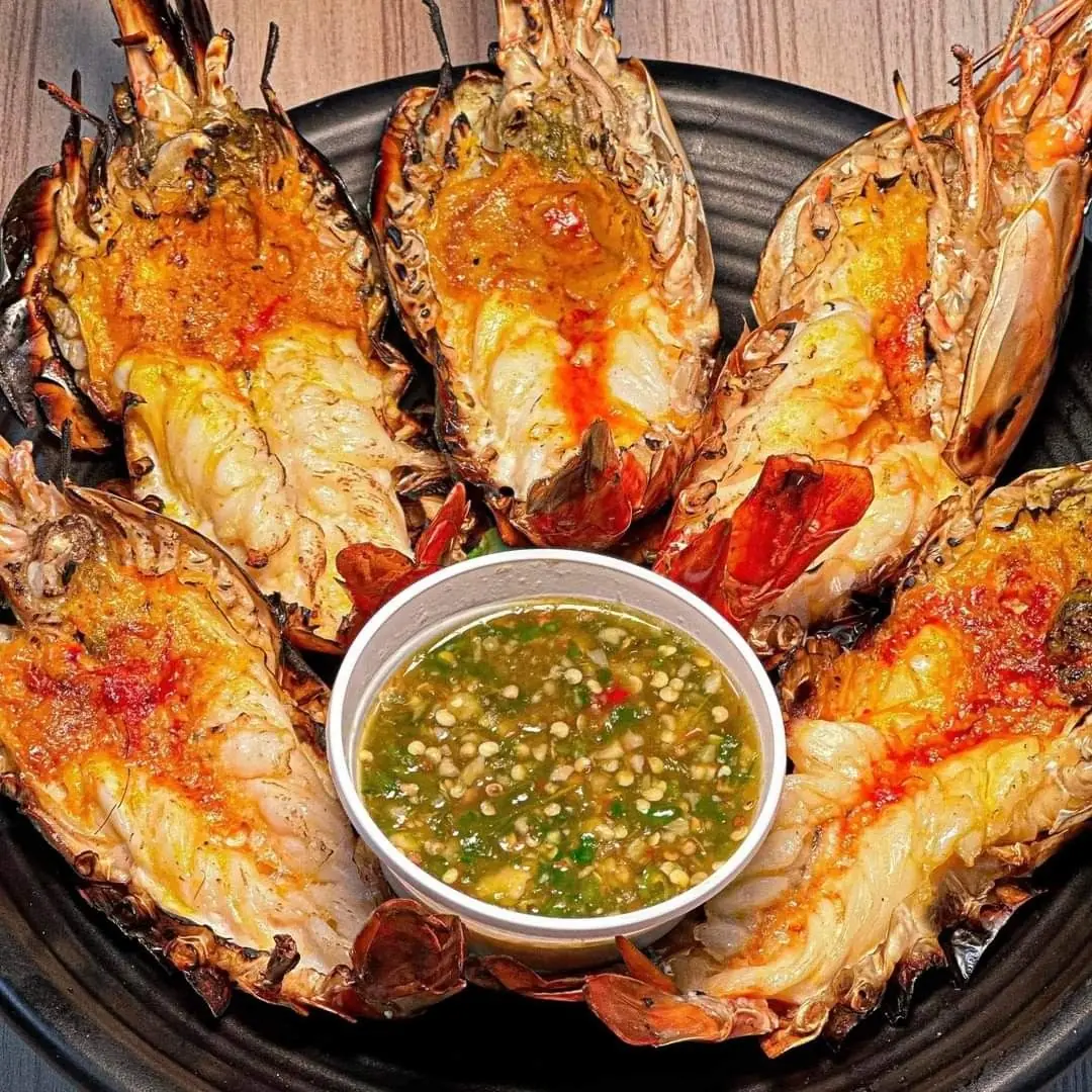 Grilled Giant River Prawns with Spicy Thai Seafood Dipping Sauce