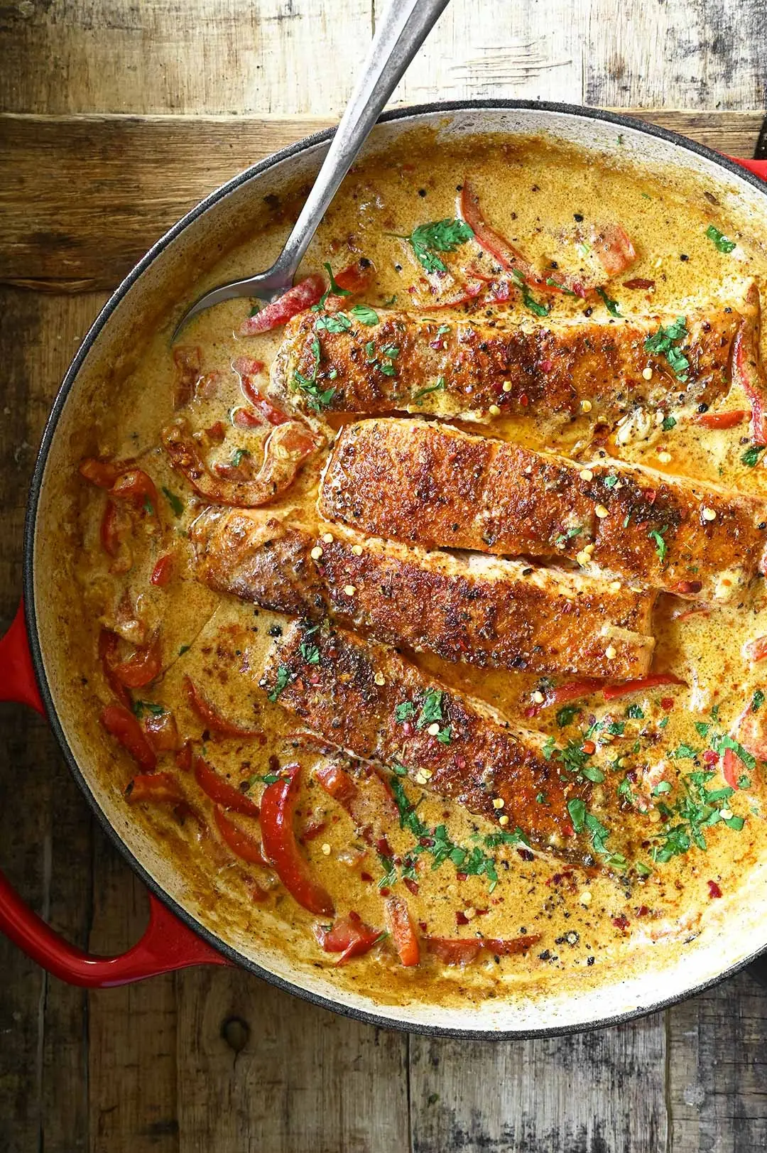 Creamy Cajun Salmon – Pan-Seared Salmon with Bold Cajun Cream Sauce
