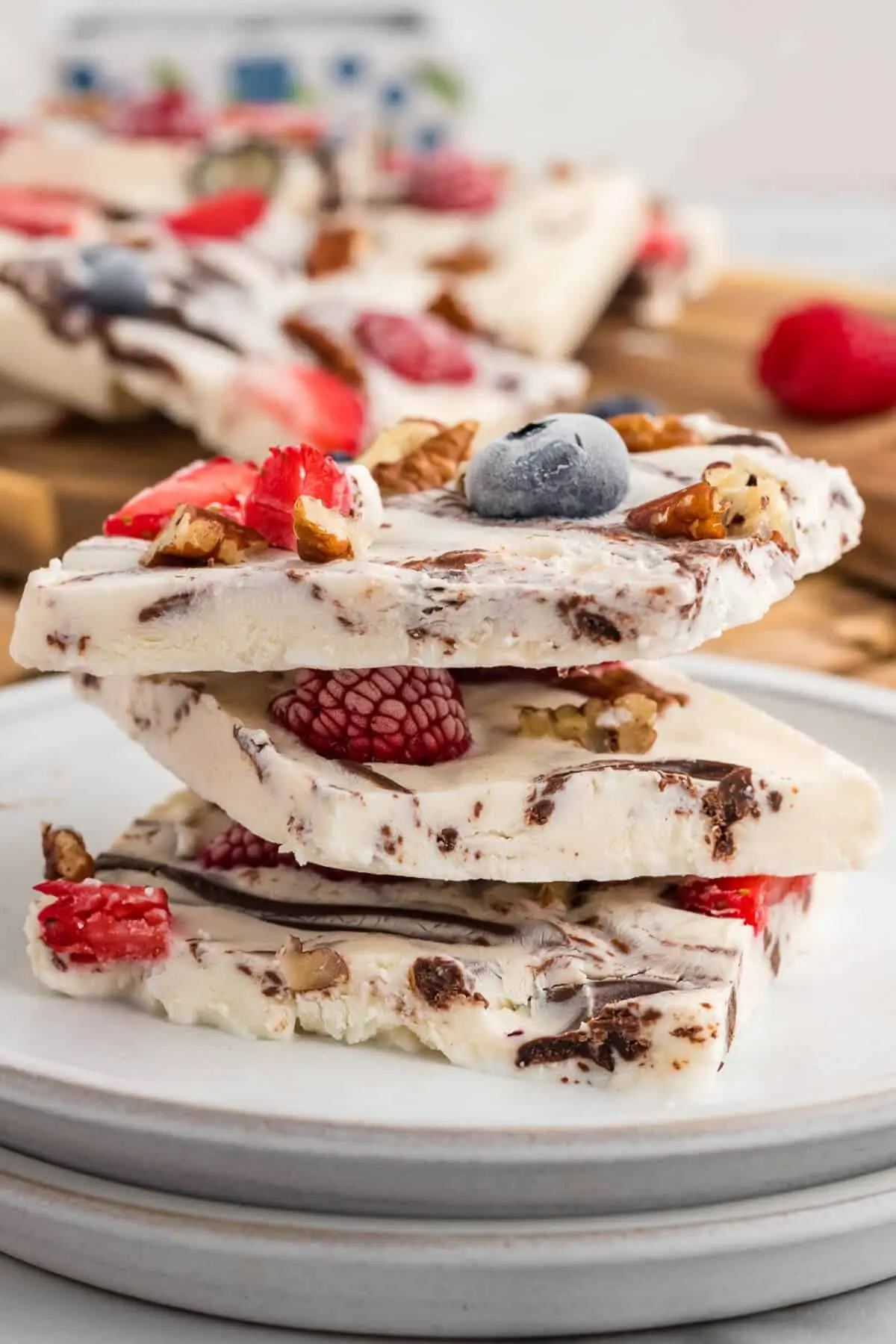 Strawberry Yogurt Bark – A No-Bake, 3-Ingredient Frozen Dessert That’s Light and Refreshing