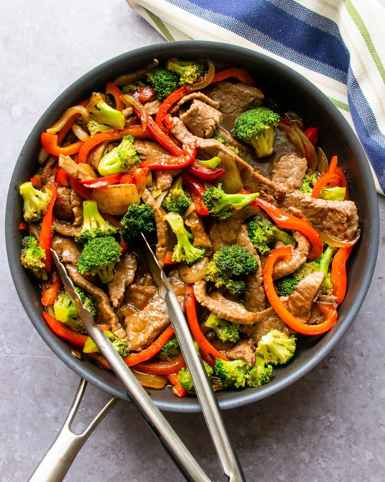Beef Broccoli Stir-Fry – Tender Sliced Beef in a Glossy Garlic Soy Sauce