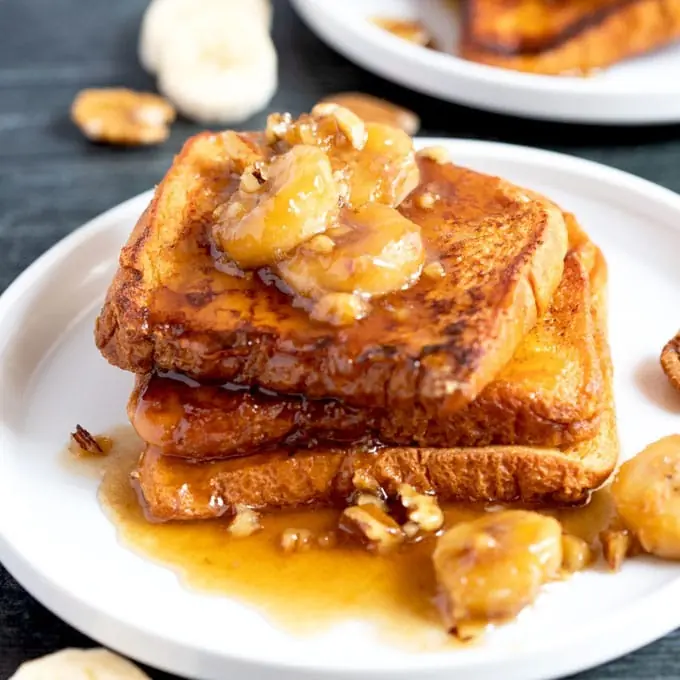 Caramel Banana French Toast – Golden Toast with Caramelized Bananas and Warm Syrup