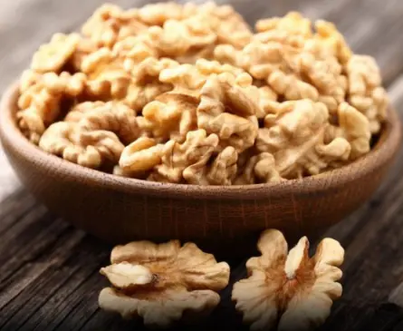 Doctors reveal that eating walnuts causes