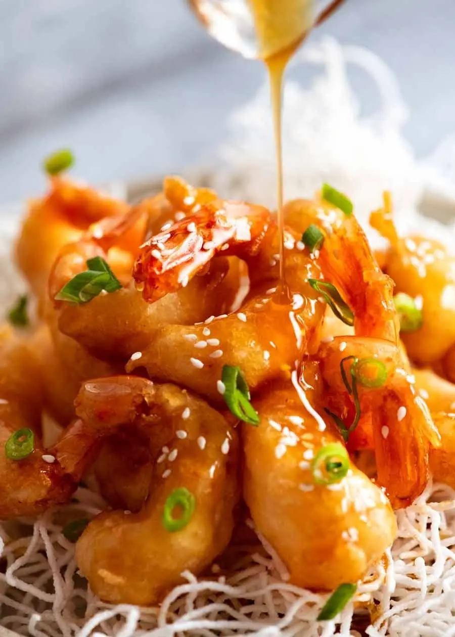 Crispy Honey Garlic Shrimp – Golden Fried Shrimp with Sticky Honey Garlic Glaze