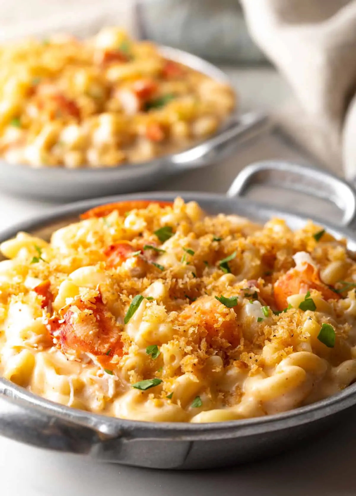 Creamy Lobster Mac and Cheese – Ultra Cheesy Pasta with Butter Lobster