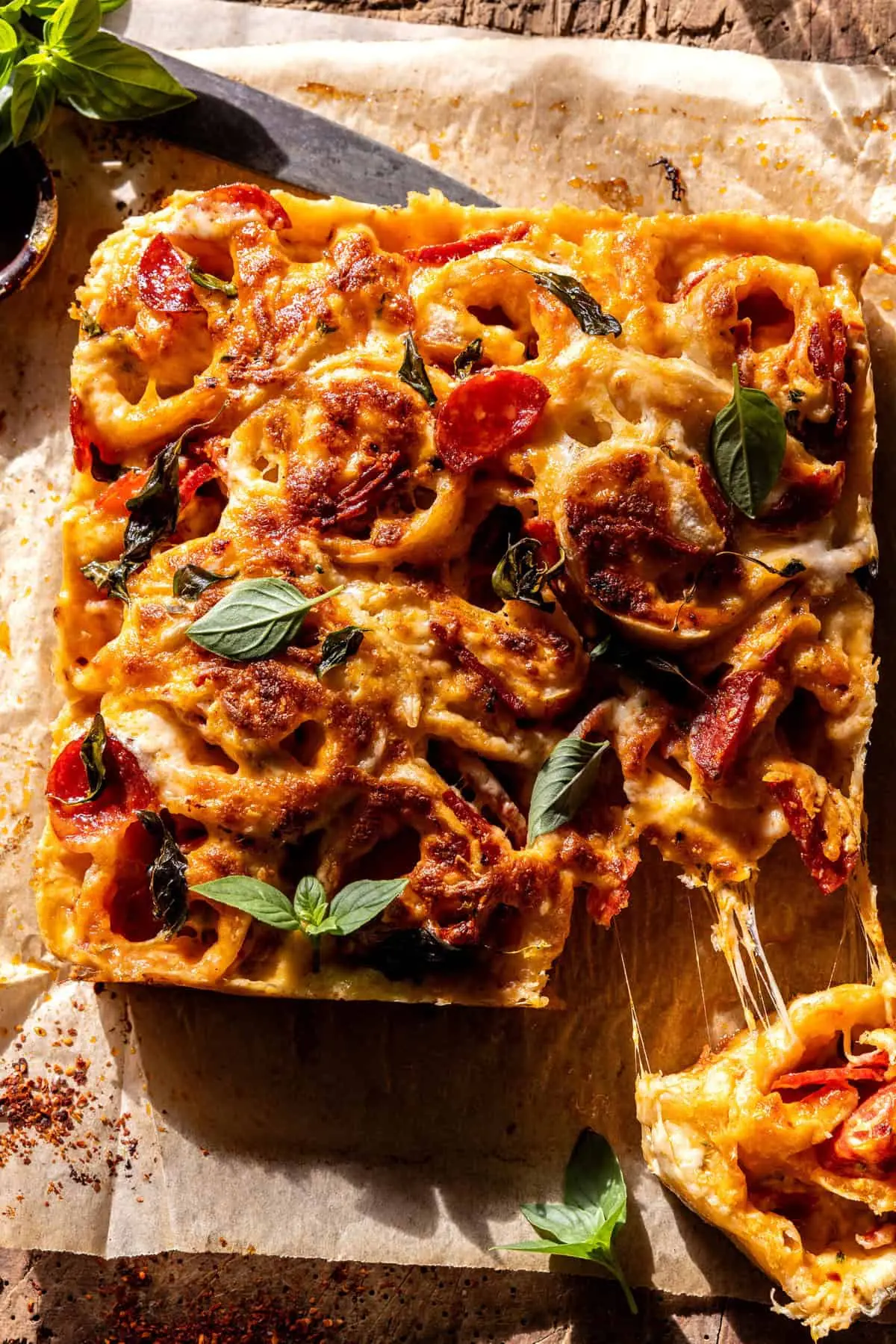 Hot Honey Pepperoni Pizza Rolls – Cheesy Pizza Bites with Spicy Honey Drizzle