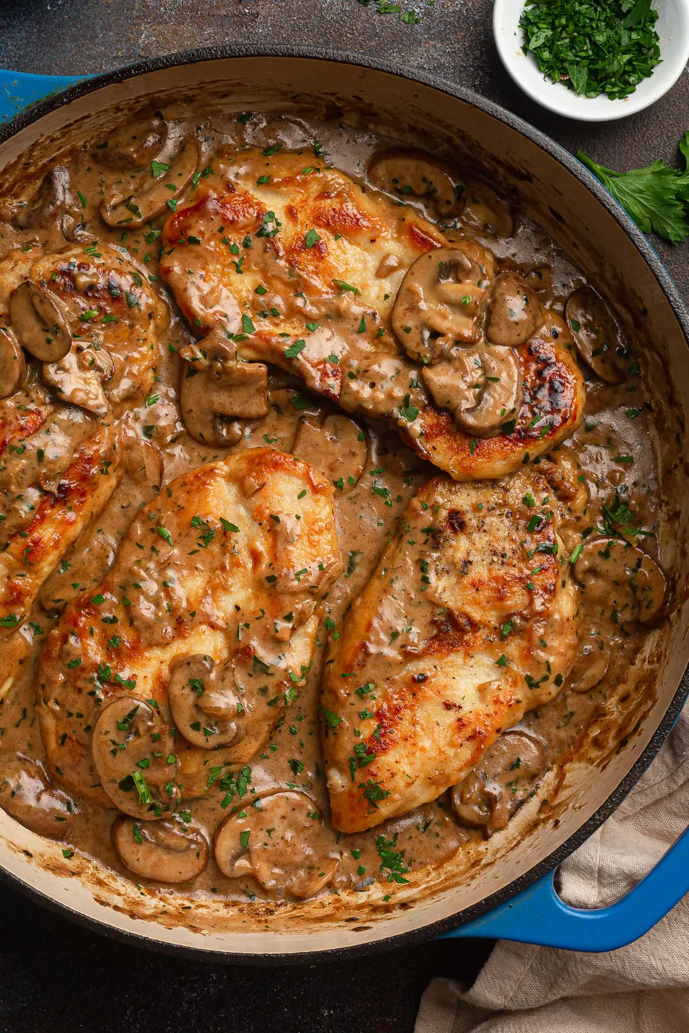 Chicken Marsala – Classic Pan-Seared Chicken with a Glossy Mushroom Wine Sauce