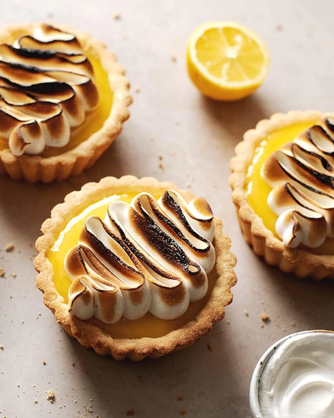 Mini Lemon Meringue Tarts – Zesty Citrus Curd with a Toasted Meringue Cloud