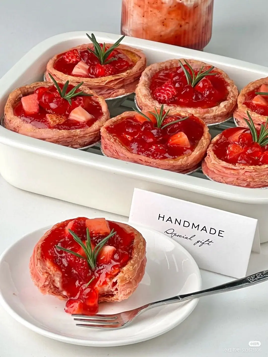 🍓 Strawberry Puff Pastry Mini Tarts