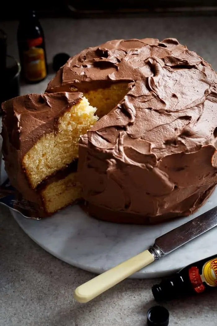 Butter Cake with Kahlua Chocolate Cream Frosting – Shattered-Gold Crumb with a High-Gloss Ebony Mirror