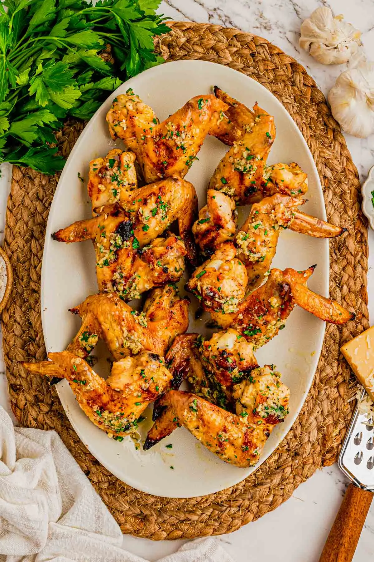Garlic Parmesan Chicken Wings – Shattered-Gold Crust with a High-Gloss Pearl Mirror
