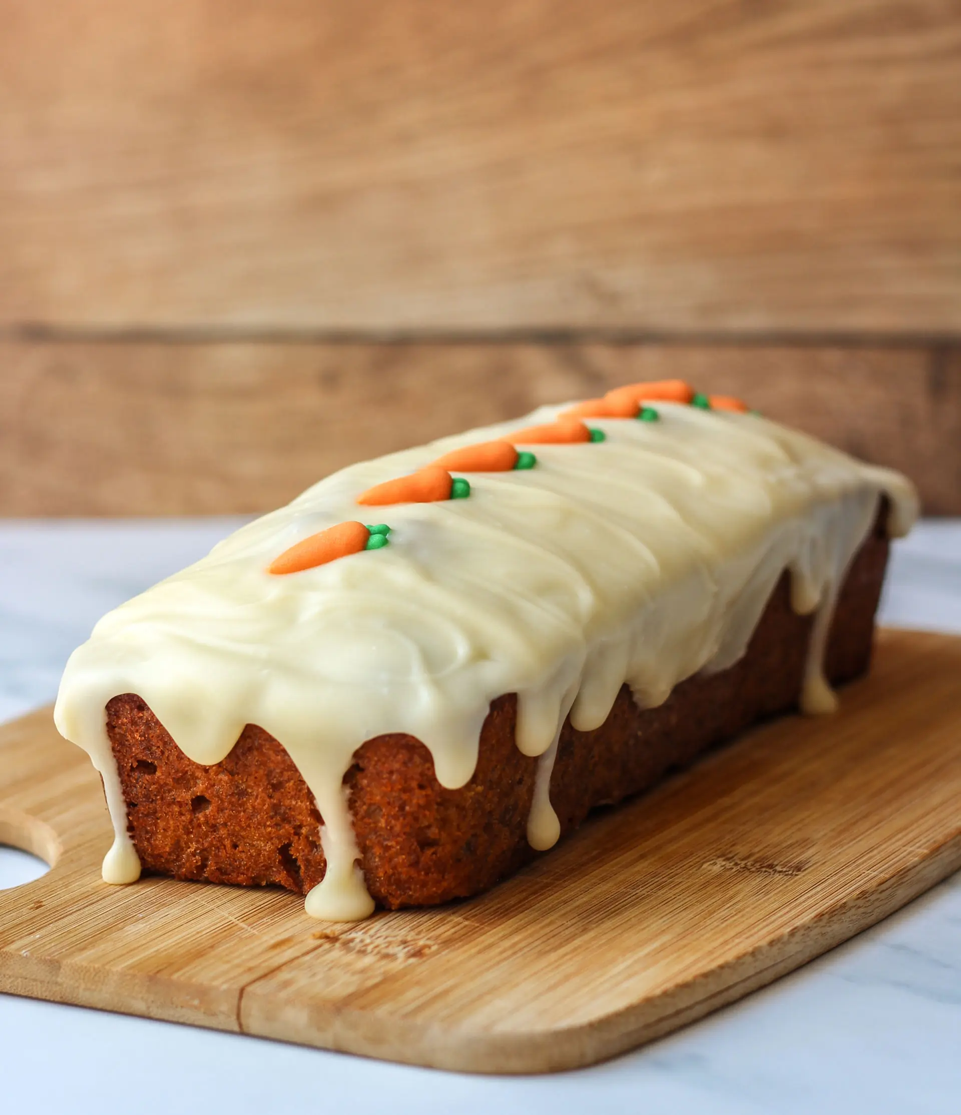 Carrot Cake Loaf – Shattered-Gold Crust with a High-Gloss Pearl Mirror