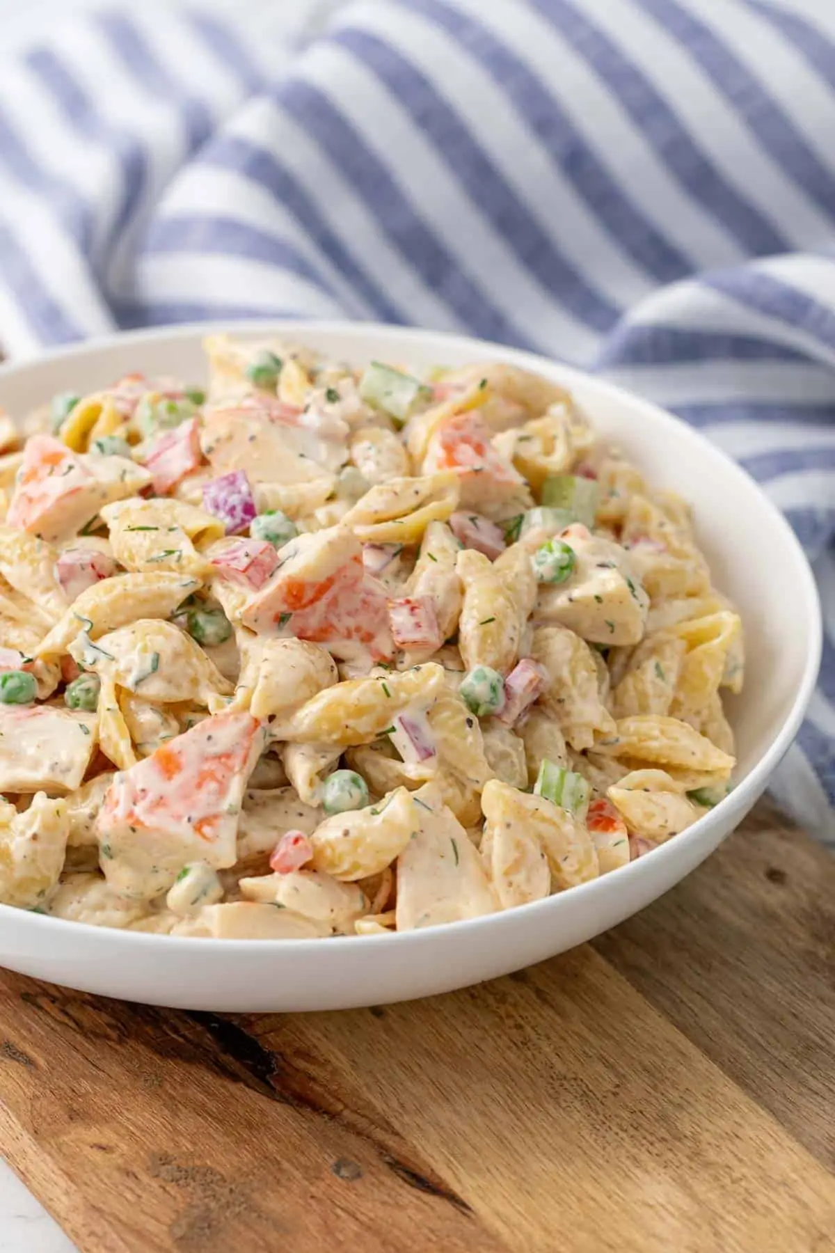 Imitation Crab Pasta Salad – Shattered-Gold Shells with a High-Gloss Pearl Mirror