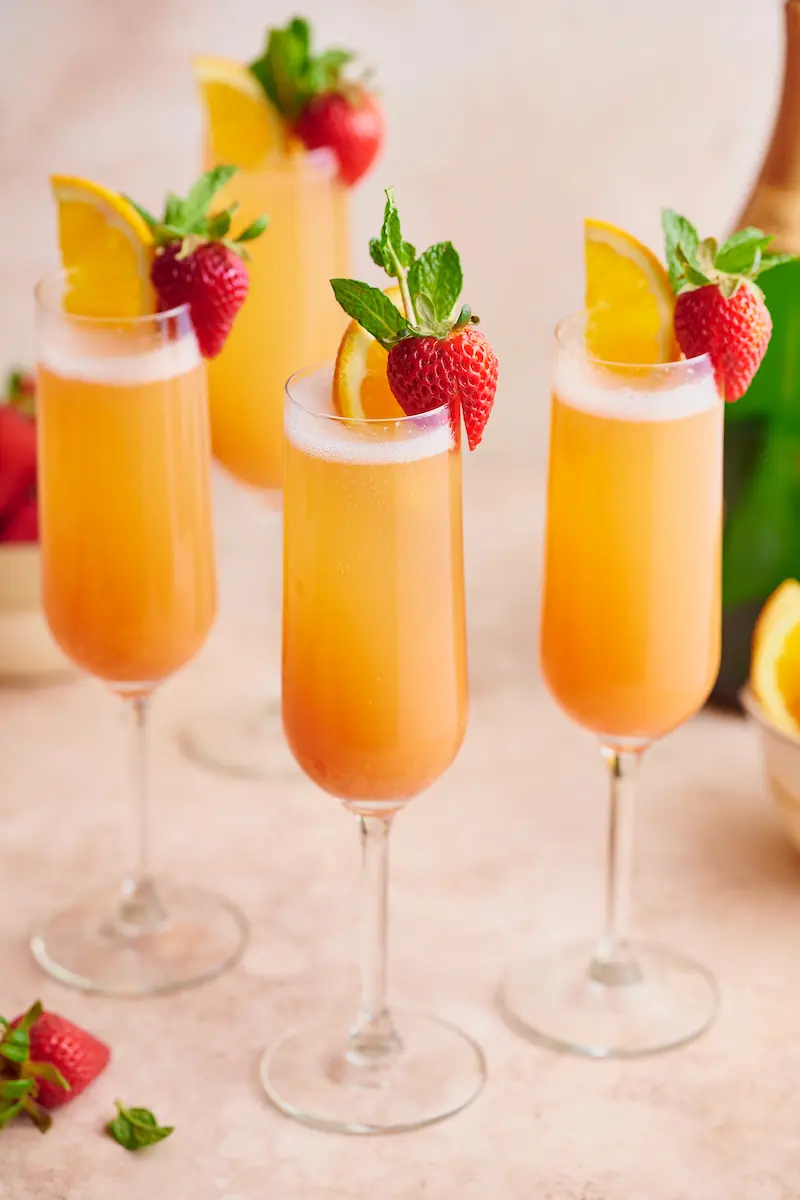 Sunrise Strawberry Mimosa – Frost-Crystalline Citrus with a Strawberry-Silk Mirror