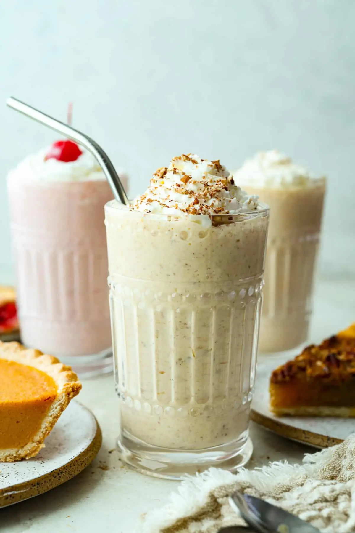 Leftover Pie Milkshake – Frost-Crystalline Silk with a Shattered-Gold Pastry Grit