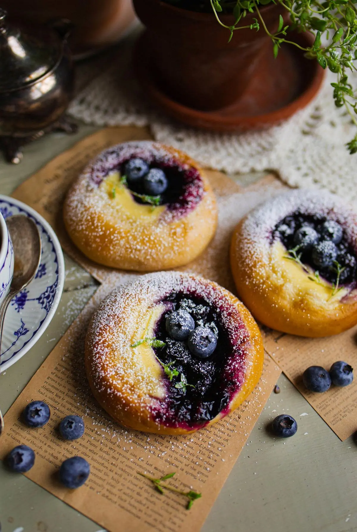🫐 These Blueberry Cream Buns Look Straight Out of a Cozy Bakery Dream